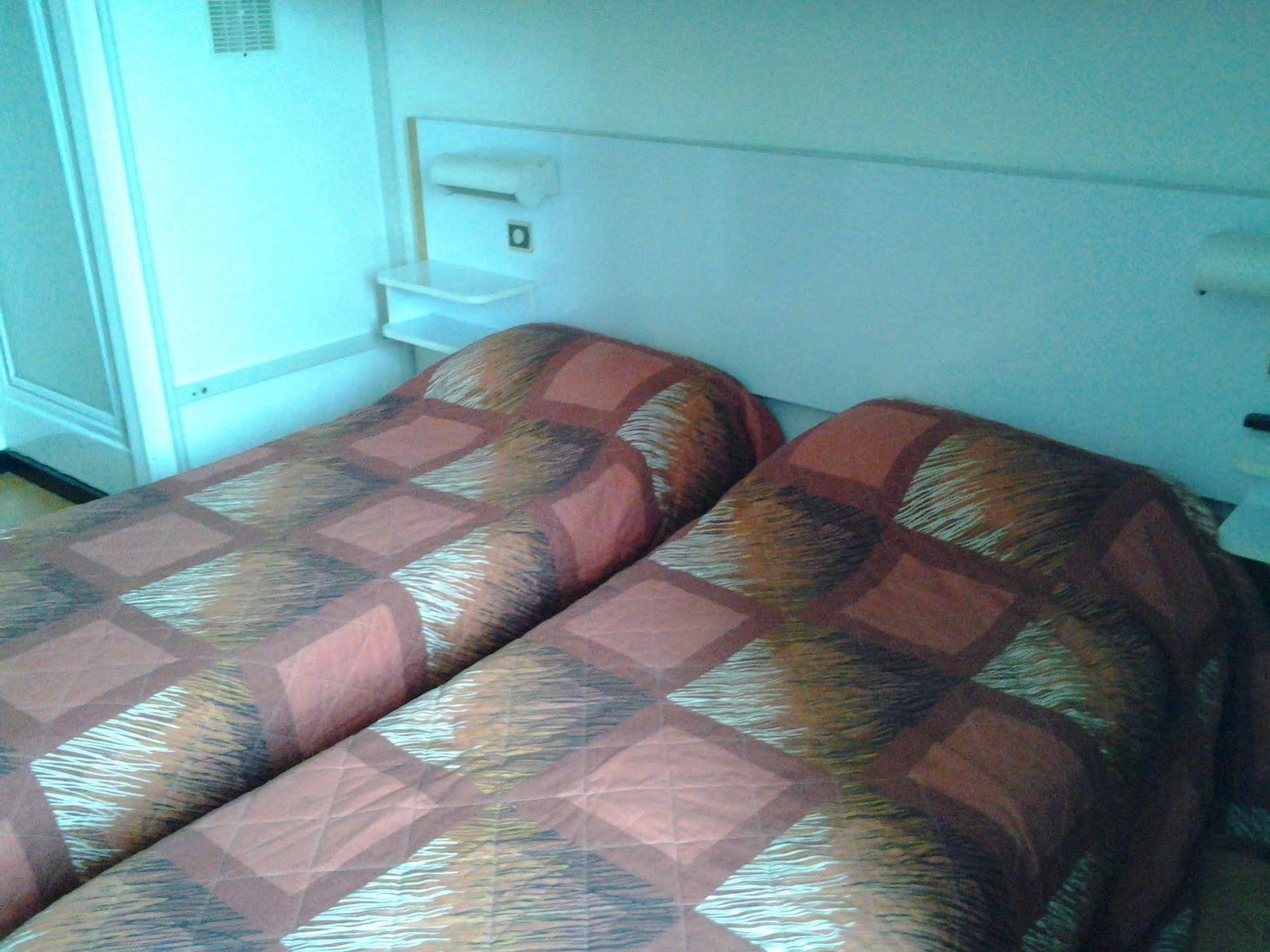 Premiere Classe Rouen Nord - บารองแต็ง ภายนอก รูปภาพ
